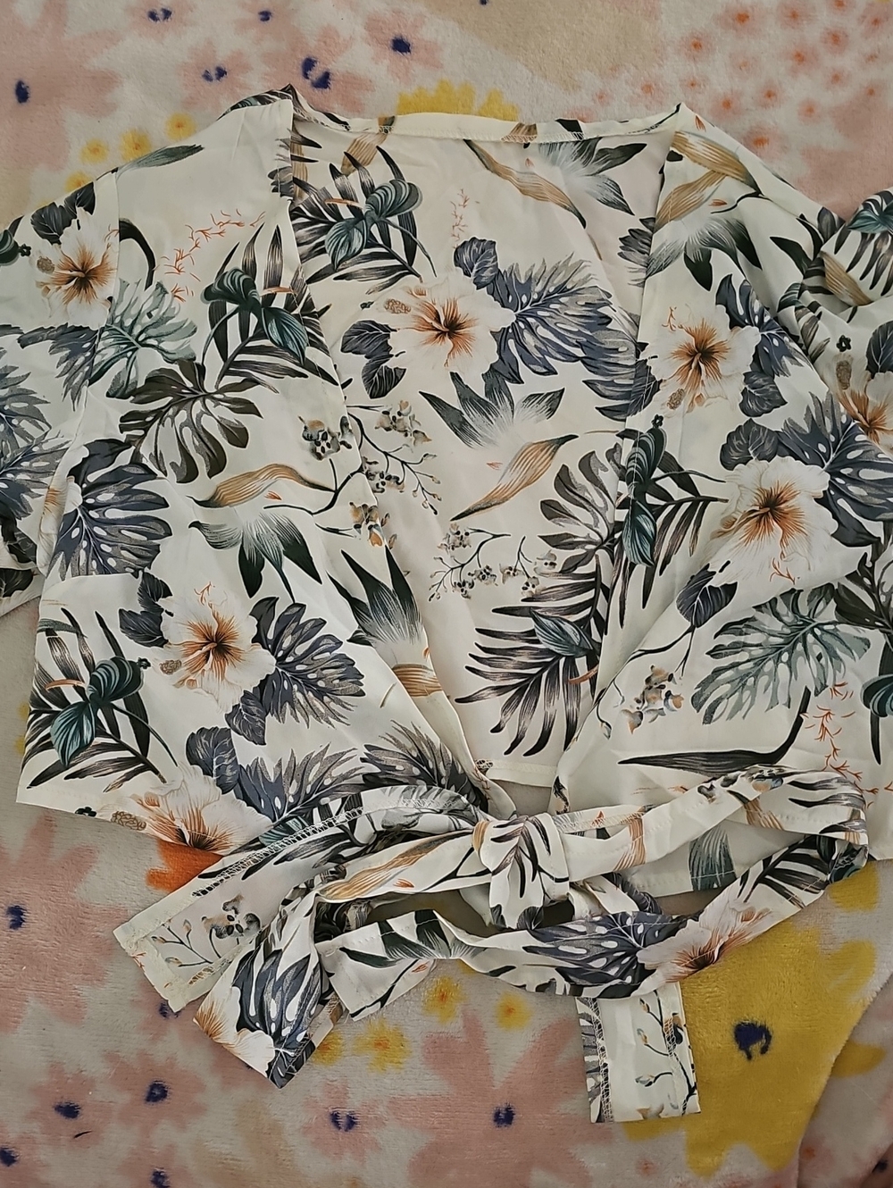SHEIN Cream Floral Tie-Front Blouse with Green & Tan Leaves